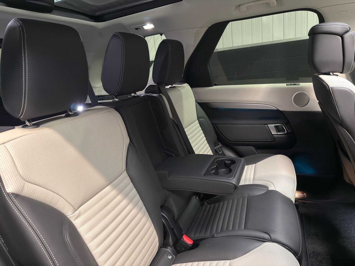 Used Land Rover Discovery for sale - 76728761: Photo 36