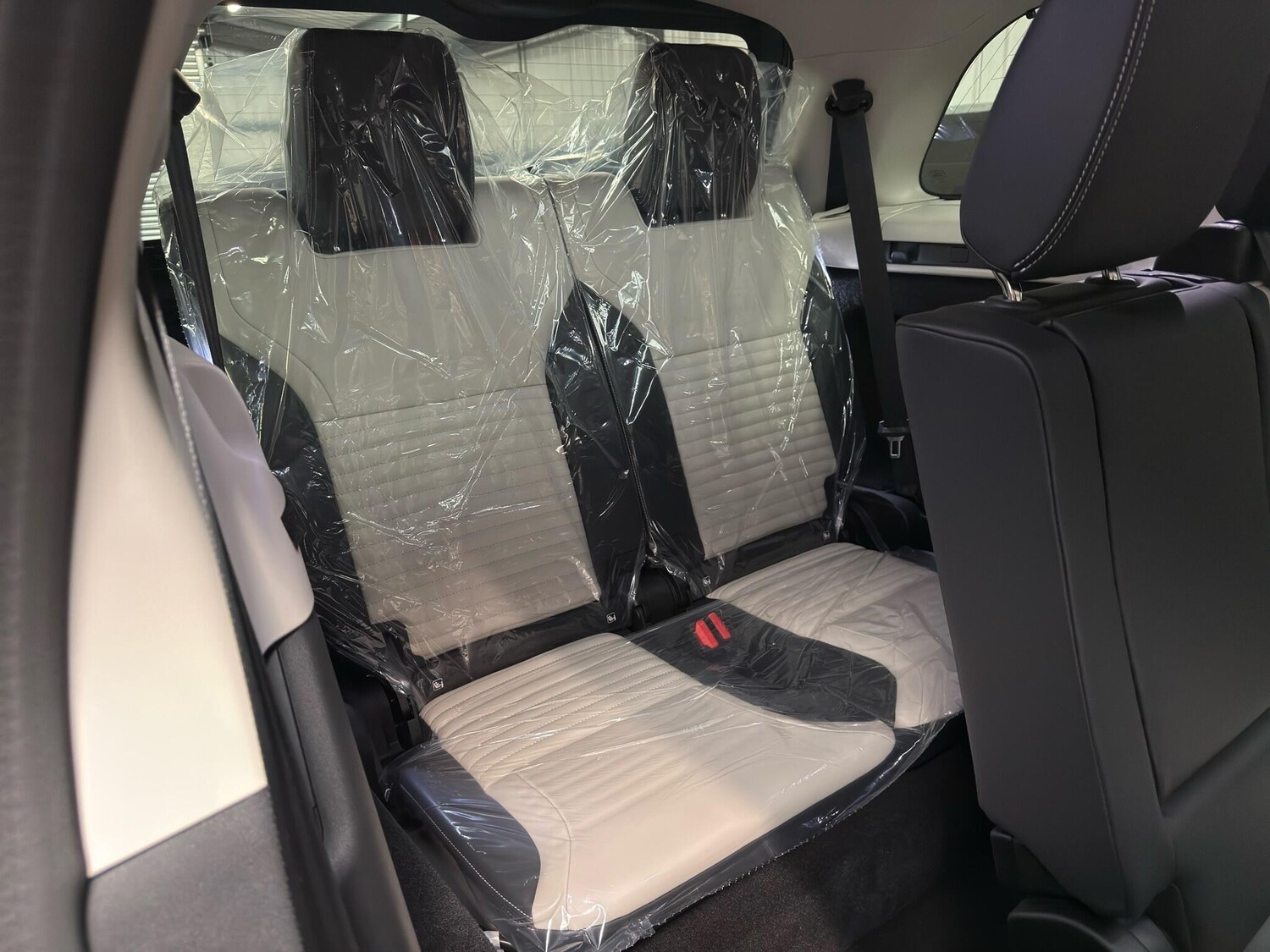 Used Land Rover Discovery for sale - 76728761: Photo 39