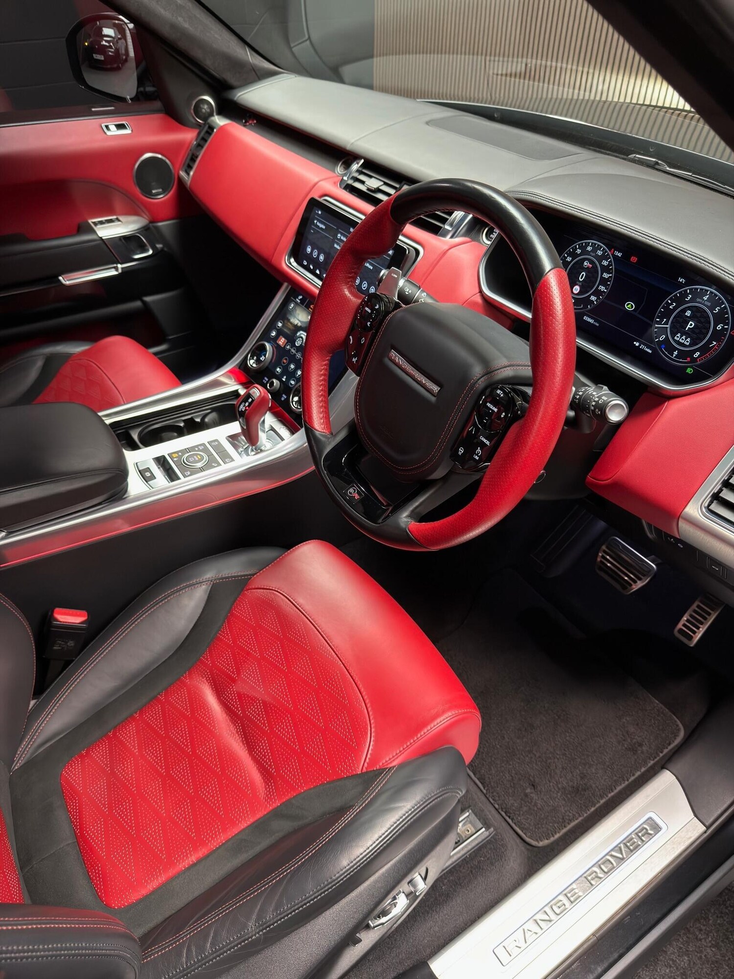 Used Land Rover Range Rover Sport for sale - 76728627: Photo 30