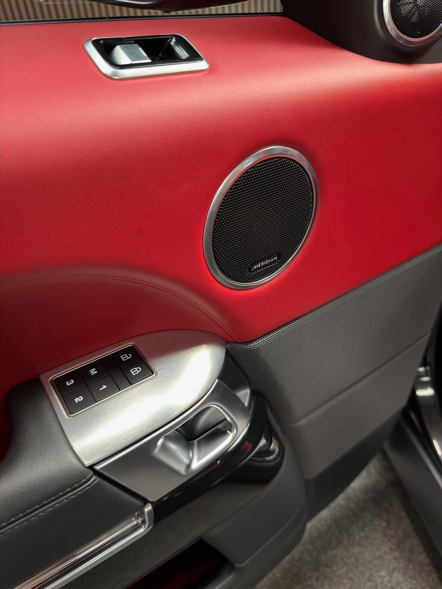 Used Land Rover Range Rover Sport for sale - 76728627: Photo 37