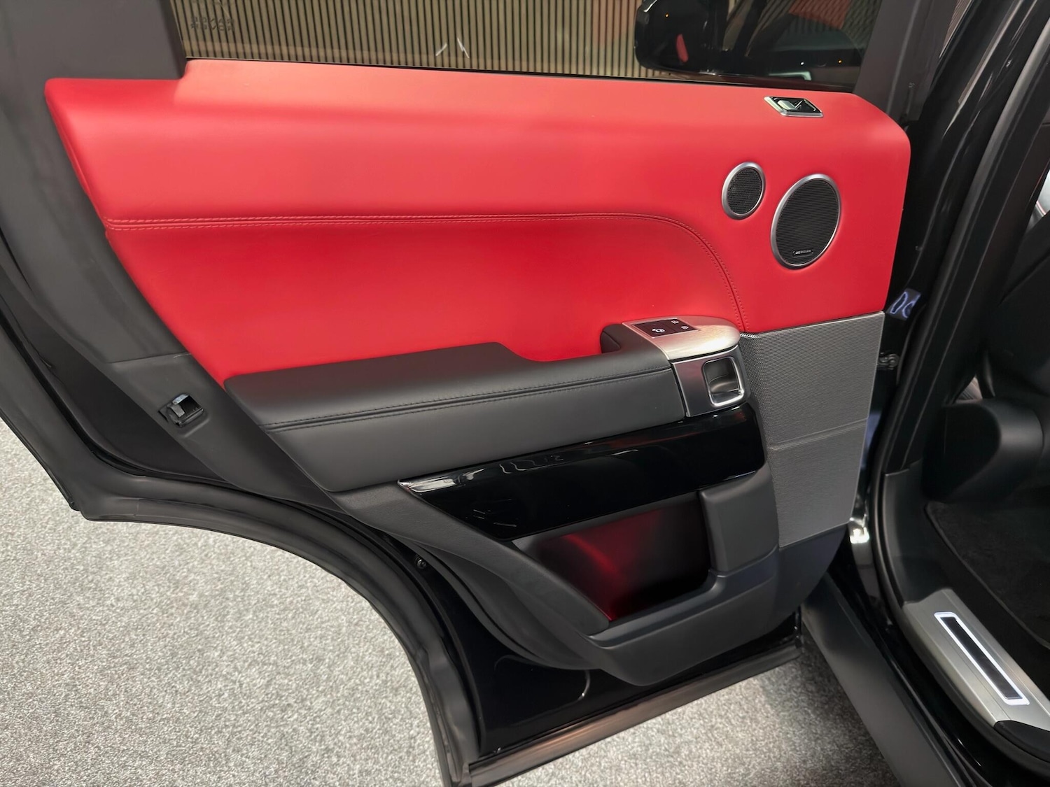 Used Land Rover Range Rover Sport for sale - 76728627: Photo 42