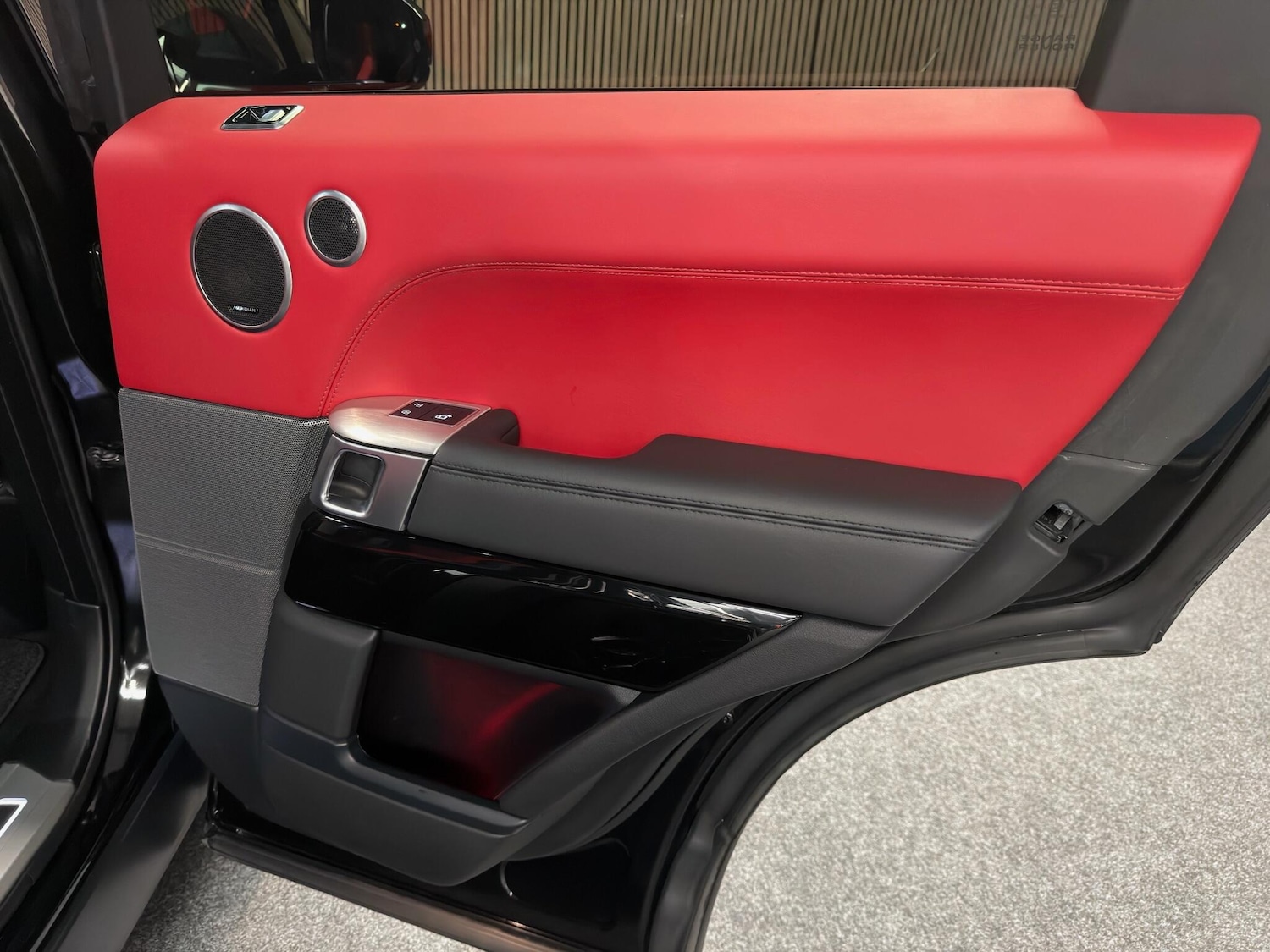 Used Land Rover Range Rover Sport for sale - 76728627: Photo 46