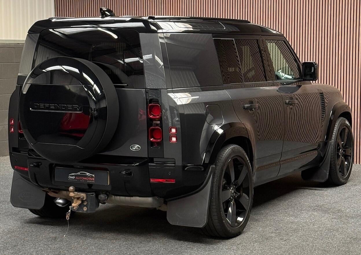 Used Land Rover Defender 110 for sale - 76728795: Photo 12