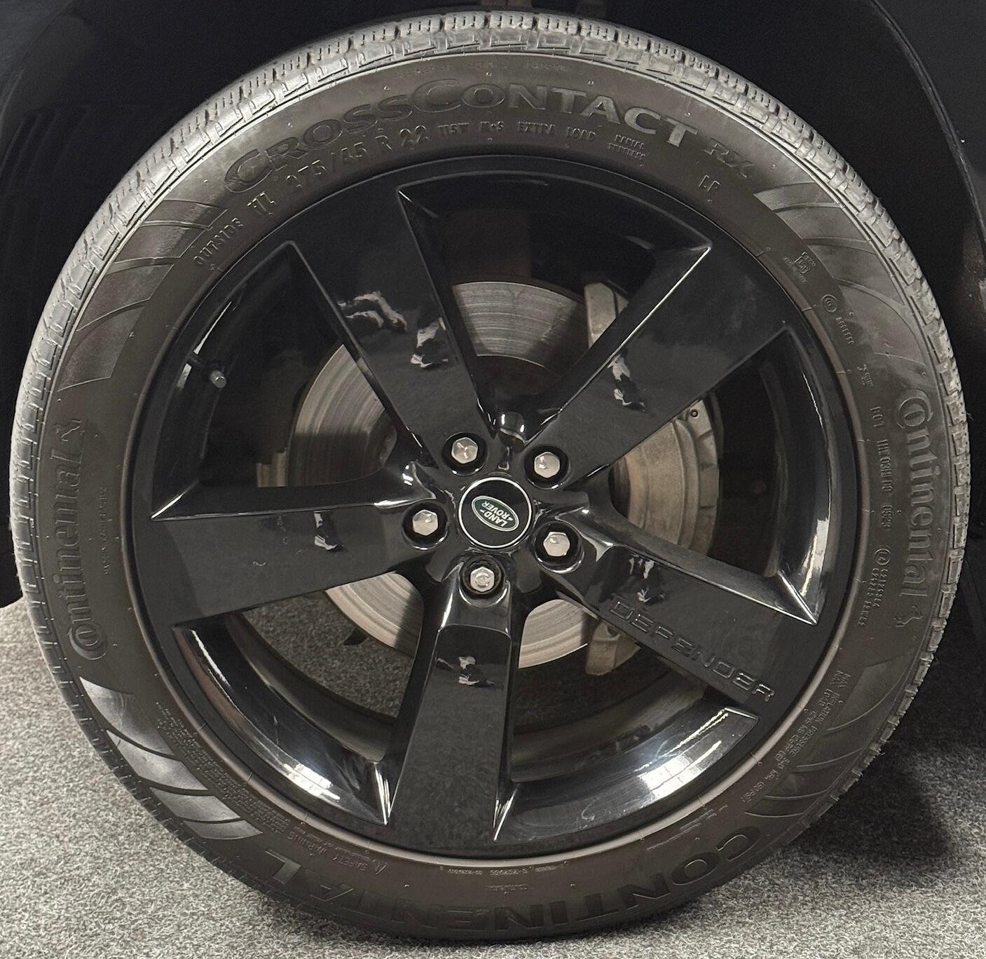 Used Land Rover Defender 110 for sale - 76728795: Photo 17