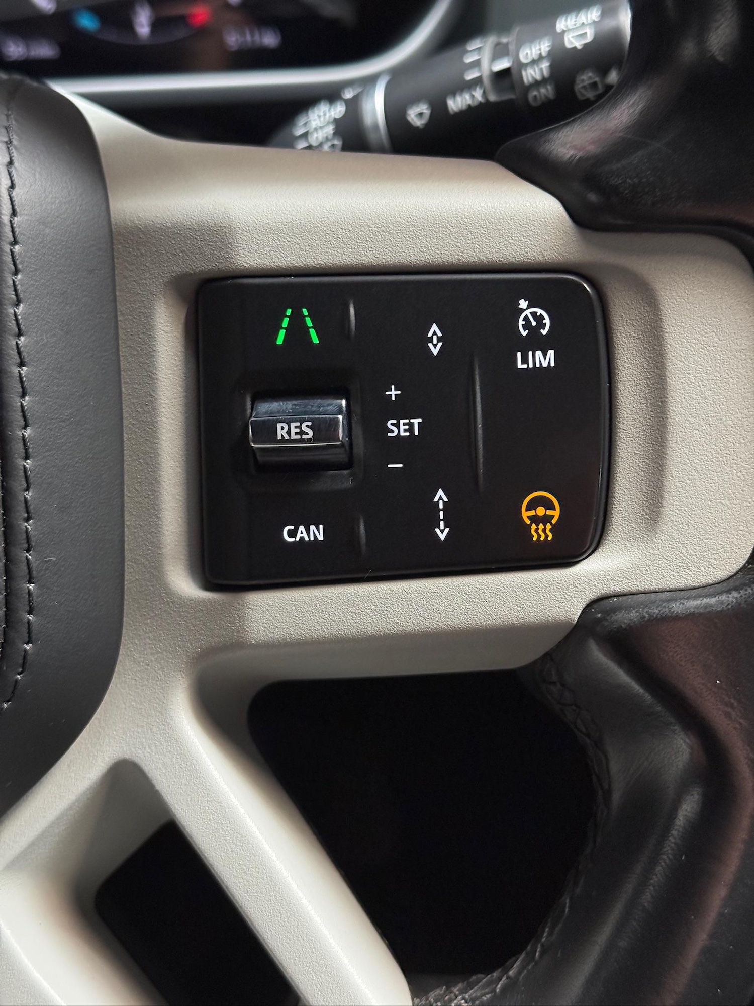 Used Land Rover Defender 110 for sale - 76728795: Photo 67