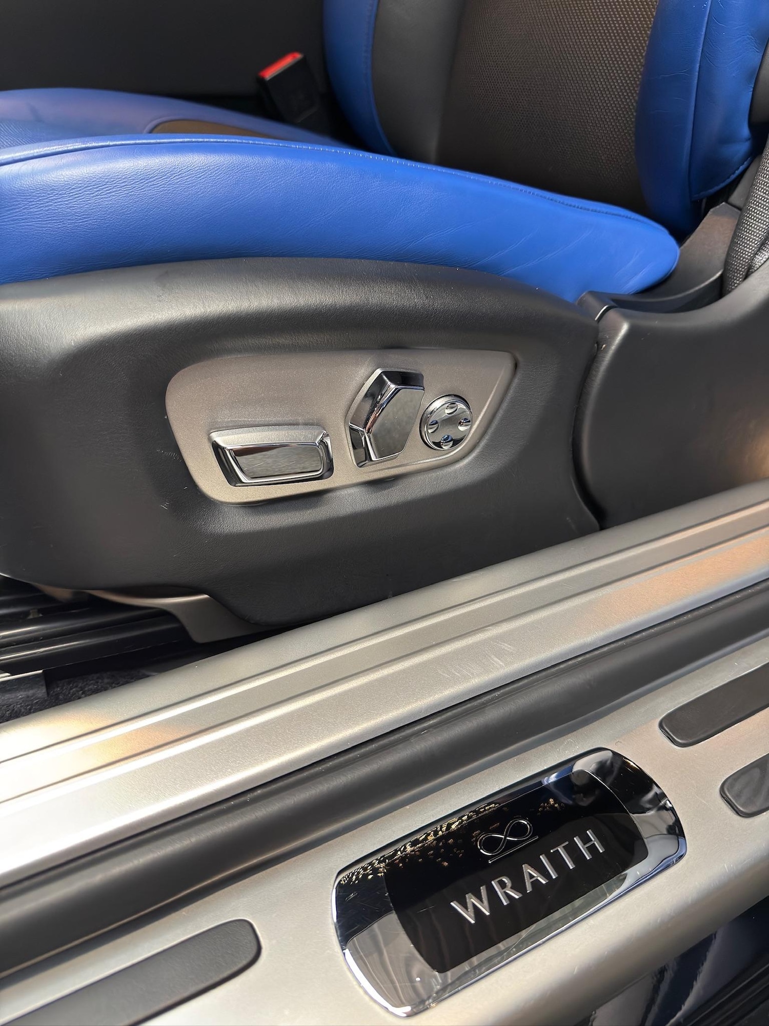 Used Rolls-Royce Wraith 2017 for sale - 77230401: Photo 37