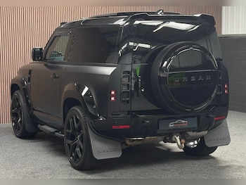 Used Land Rover Defender 90 2024 for sale - 78306887: Photo