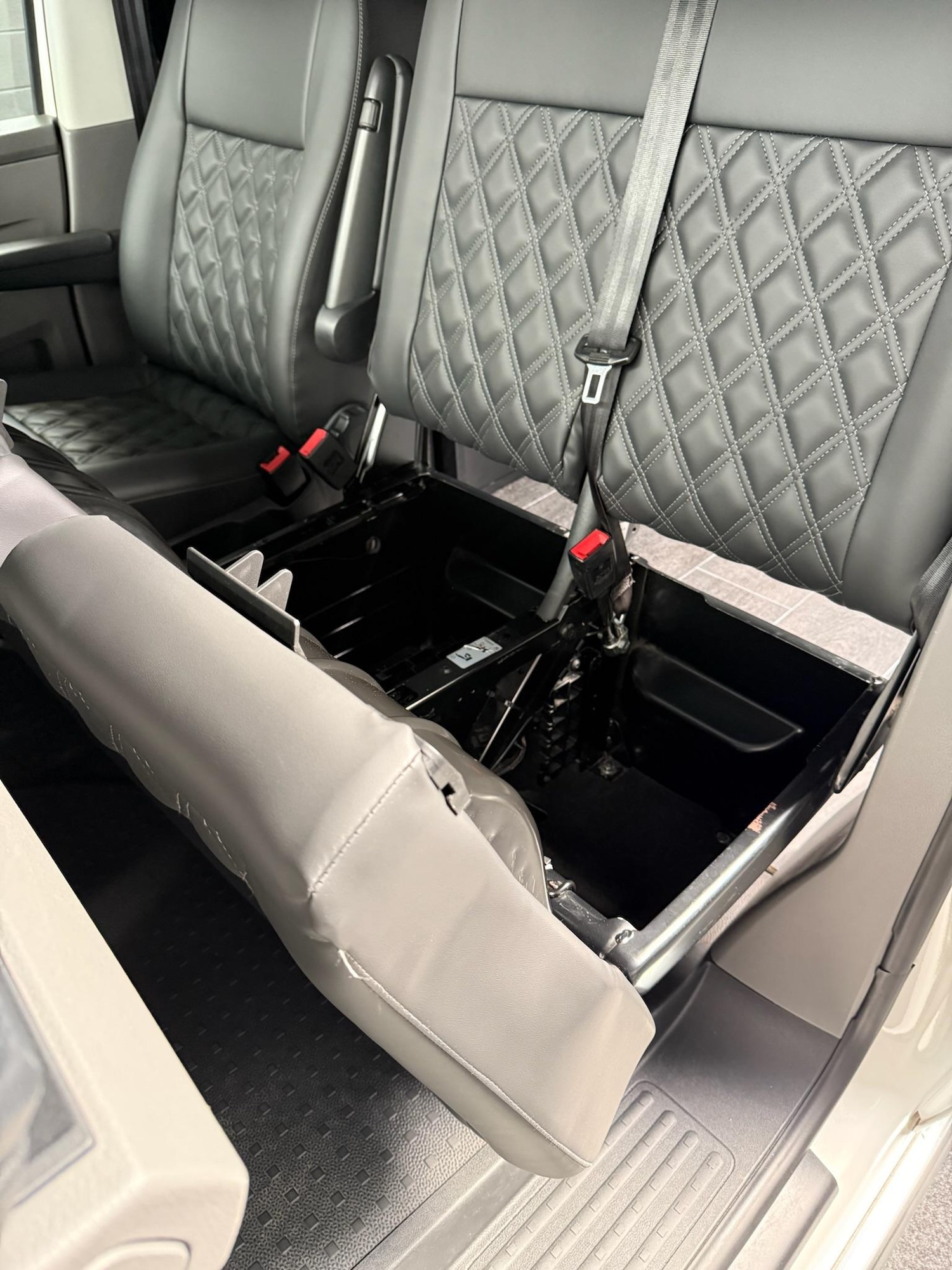 Used Volkswagen Transporter for sale - 76728657: Photo 39