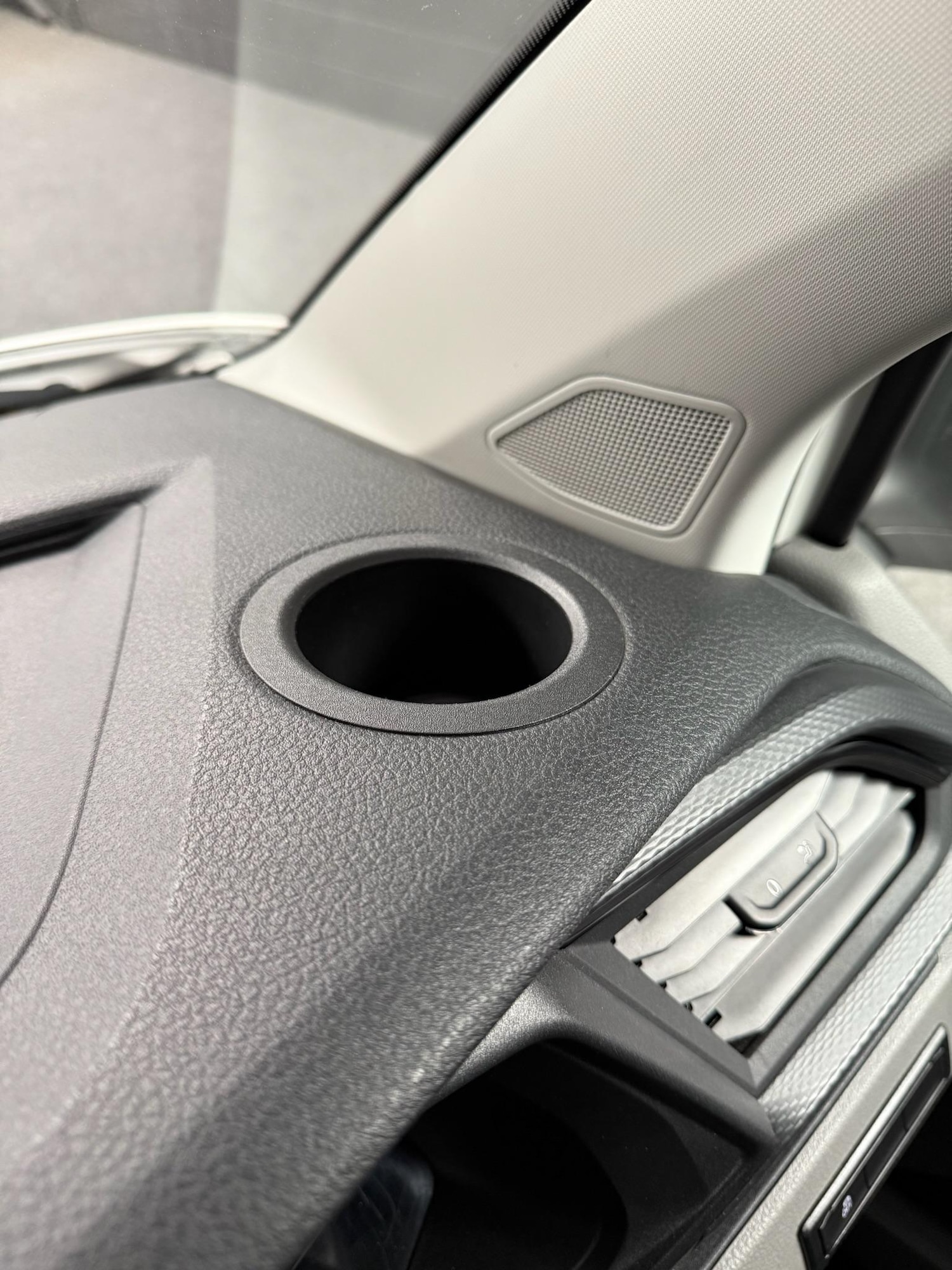 Used Volkswagen Transporter for sale - 76728657: Photo 45