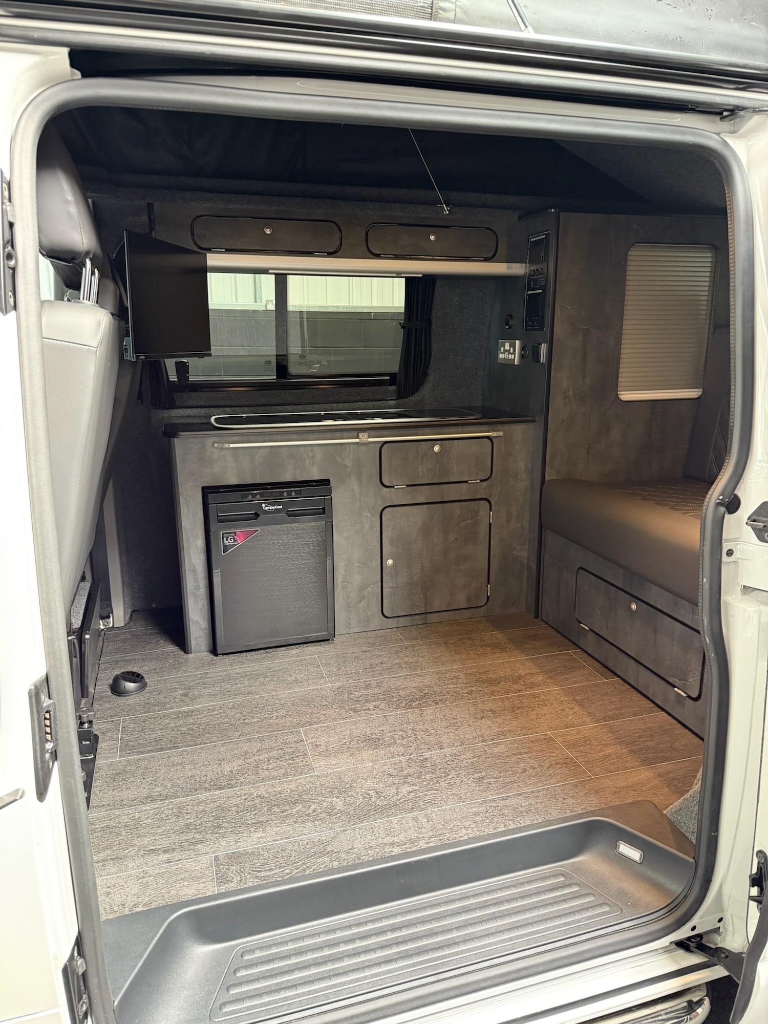 Used Volkswagen Transporter for sale - 76728657: Photo 65