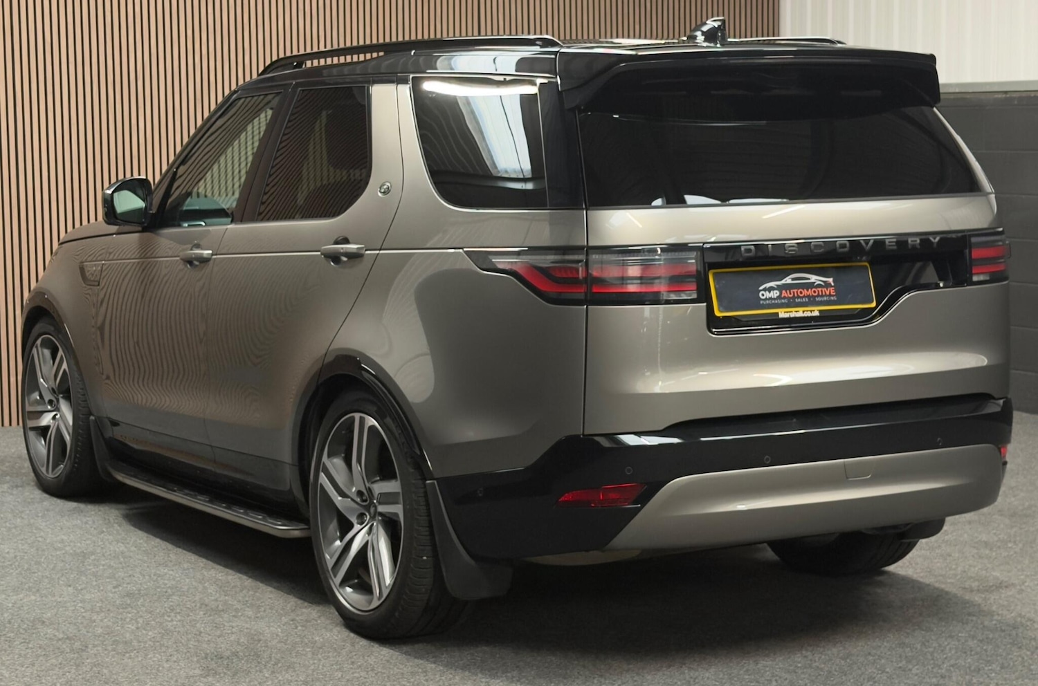 Used Land Rover Discovery for sale - 76727135: Photo 2