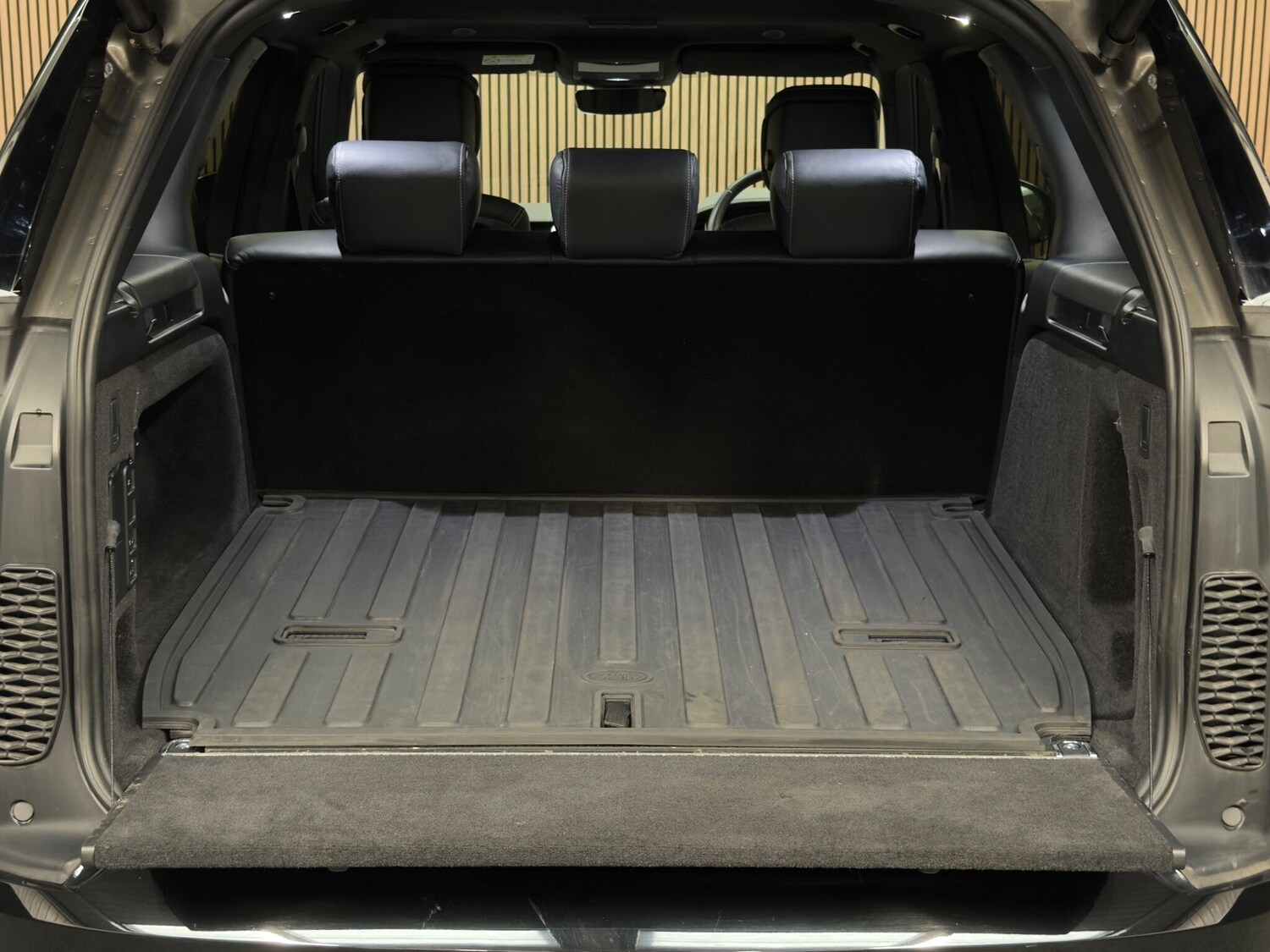 Used Land Rover Discovery for sale - 76727135: Photo 22