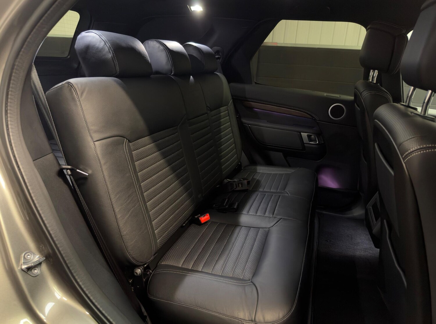 Used Land Rover Discovery for sale - 76727135: Photo 32