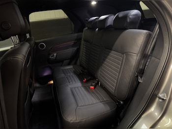 Used Land Rover Discovery 2023 for sale - 76727135: Photo