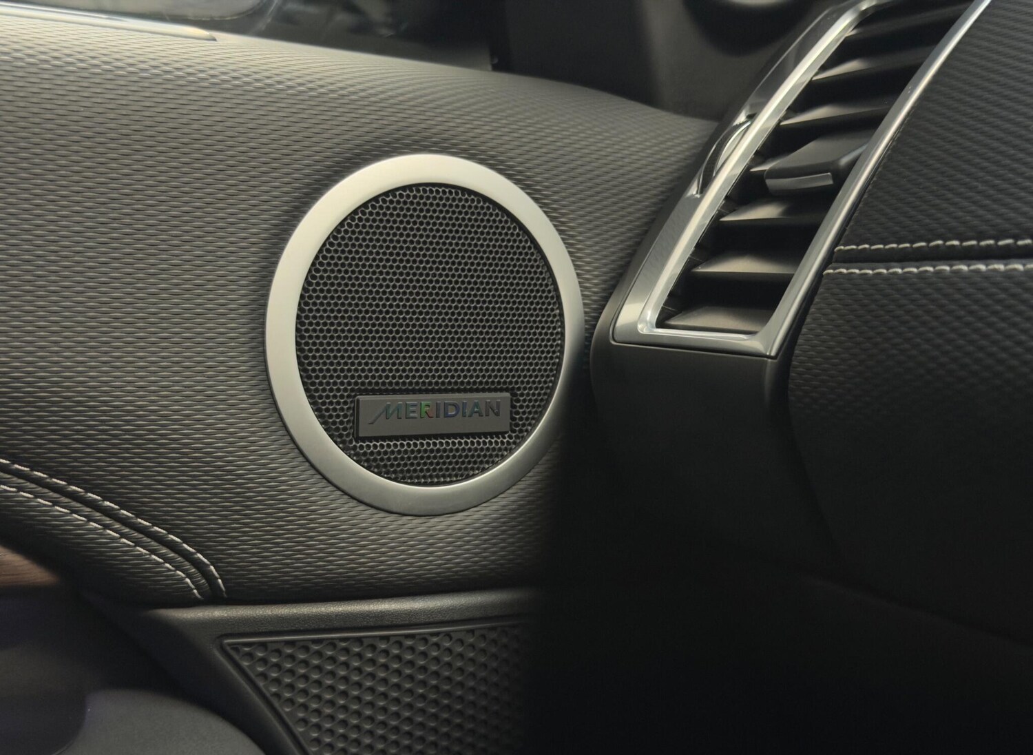 Used Land Rover Discovery for sale - 76727135: Photo 79