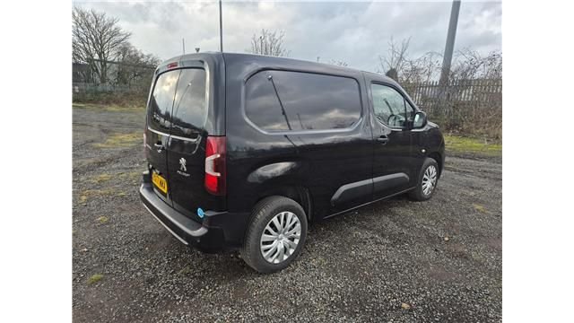 Used Peugeot Partner 2022 for sale - 77313649: Photo 7