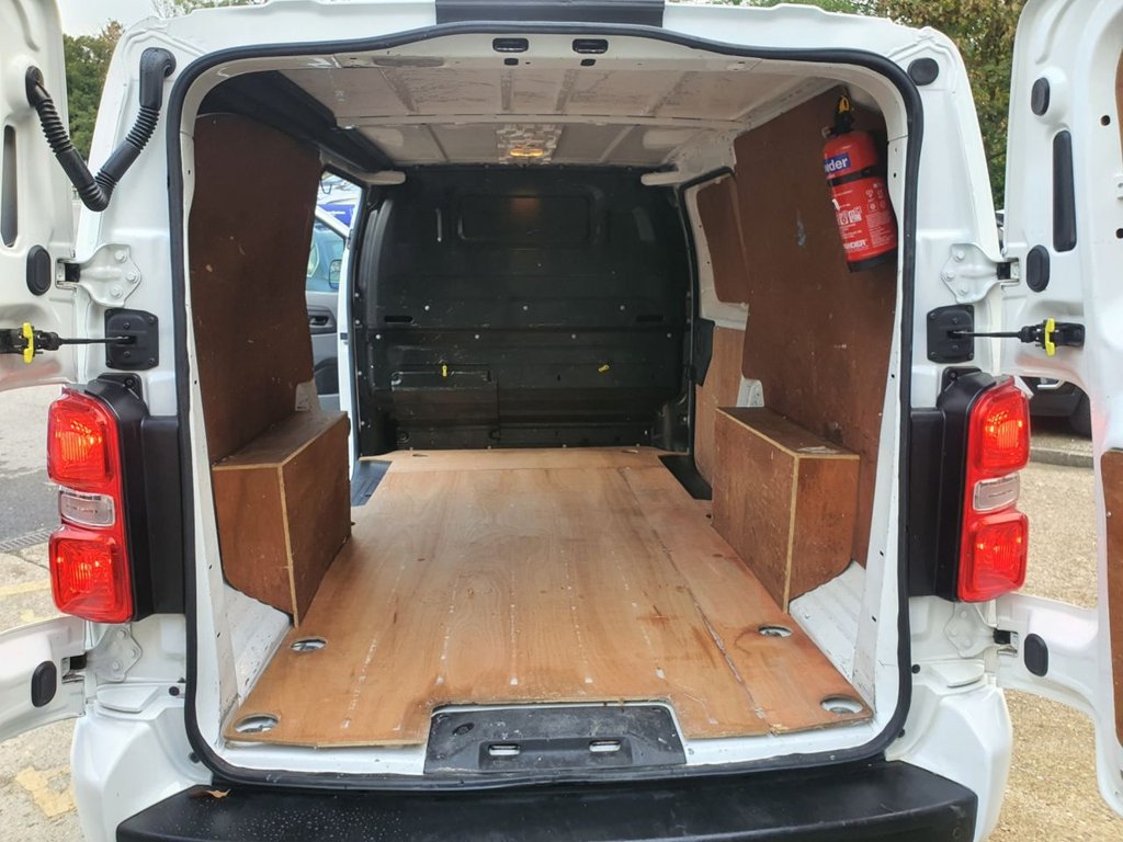 Used Vauxhall Vivaro 2019 for sale - 76634844: Photo 40