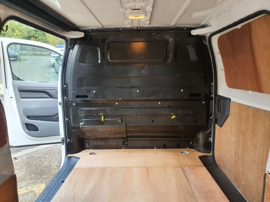 Used Vauxhall Vivaro 2019 for sale - 76634844: Photo 43