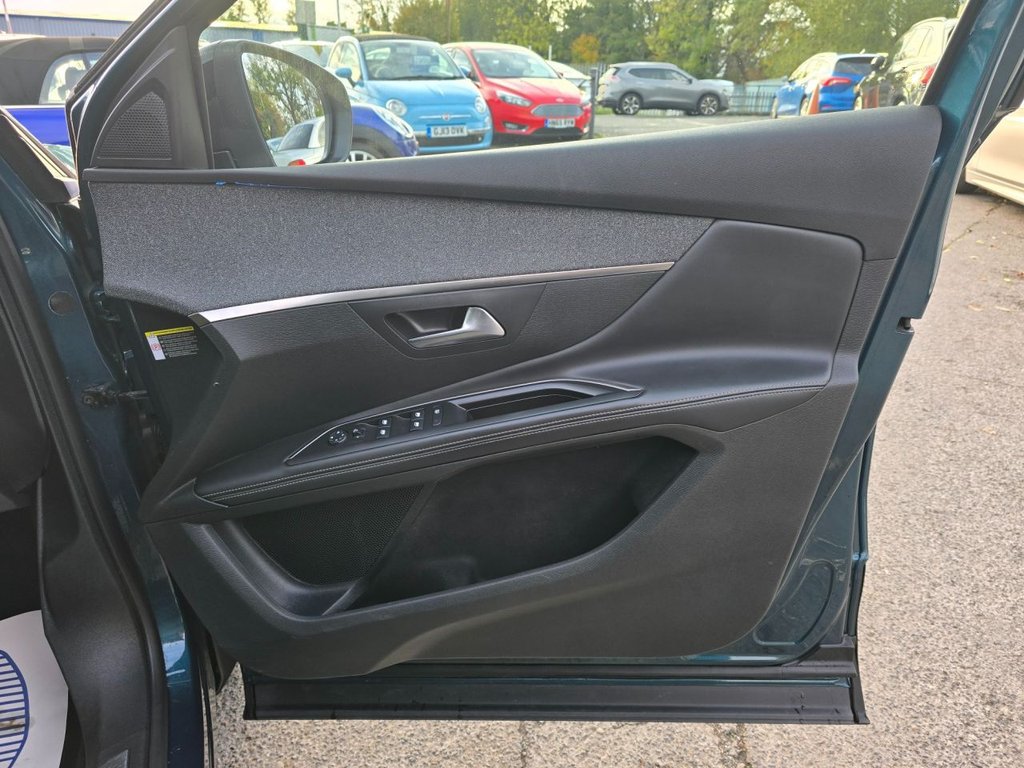 Used Peugeot 5008 2019 for sale - 76634979: Photo 27