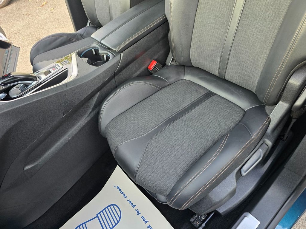 Used Peugeot 5008 2019 for sale - 76634979: Photo 31