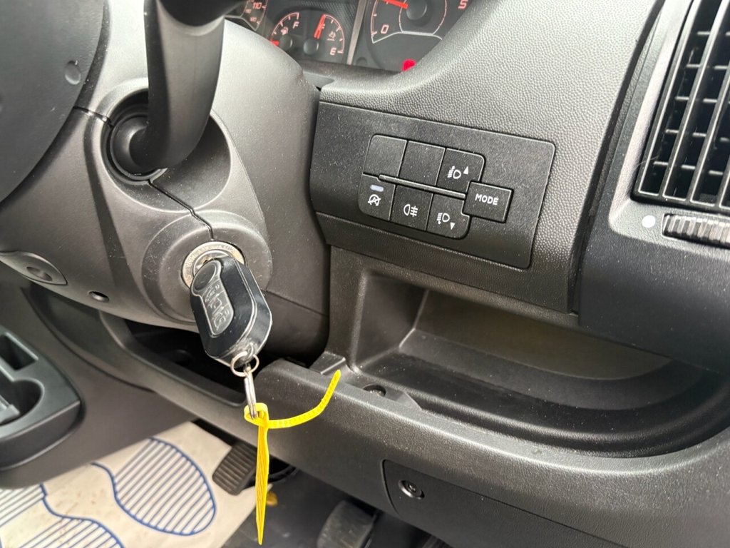 Used Citroen Relay 2023 for sale - 76634896: Photo 25