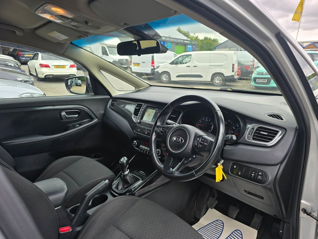 Used Kia Carens 2018 for sale - 76634858: Photo 17