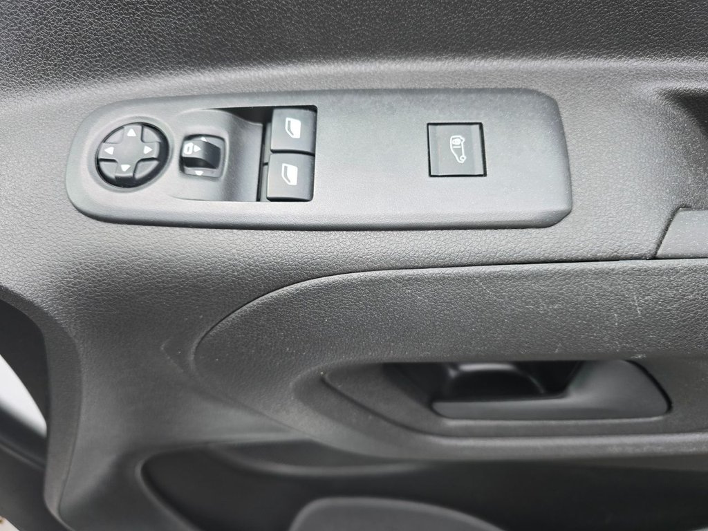 Used Peugeot Partner 2021 for sale - 76634931: Photo 26