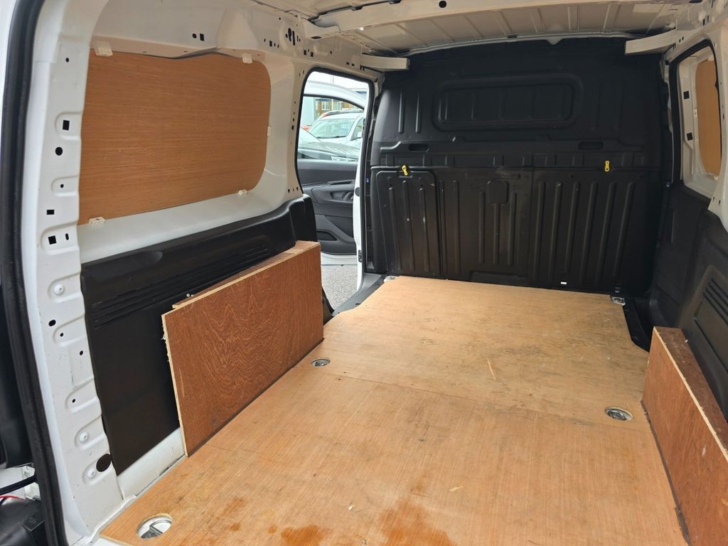 Used Peugeot Partner 2021 for sale - 76634931: Photo 44