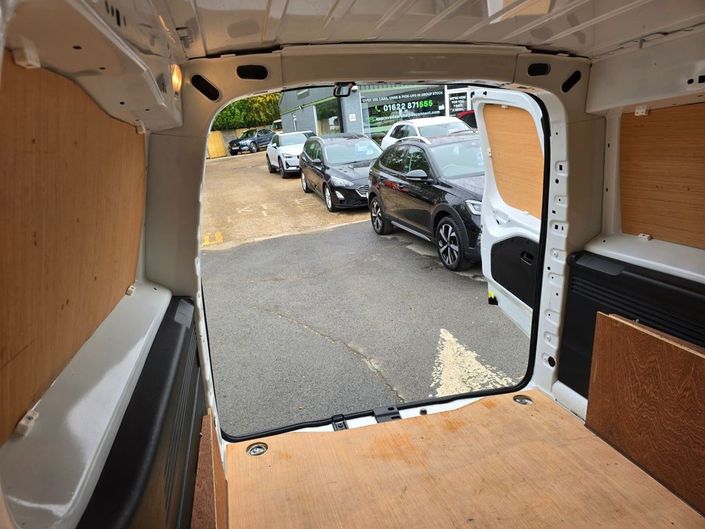 Used Peugeot Partner 2021 for sale - 76634931: Photo 48