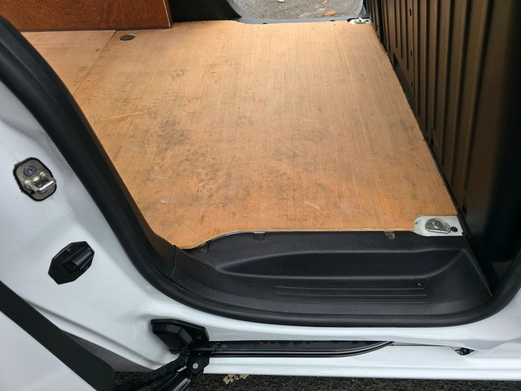 Used Peugeot Partner 2021 for sale - 76634931: Photo 50