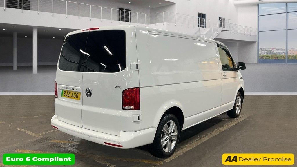 Used Volkswagen Transporter 2021 for sale - 77680415: Photo 4