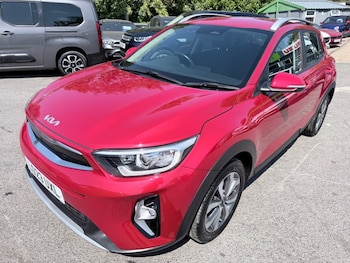 Used Kia Stonic 2023 for sale - 79482022: Photo