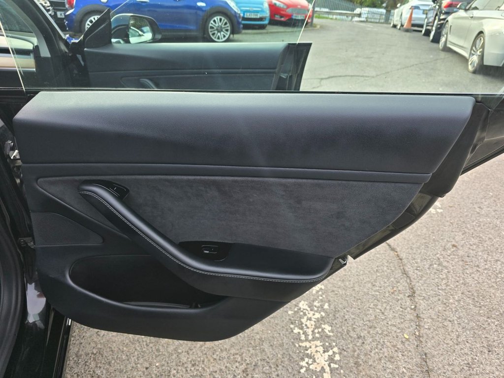 Used Tesla Model 3 2020 for sale - 76634967: Photo 45