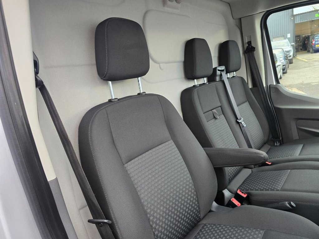 Used Ford Transit 2020 for sale - 76634983: Photo 21
