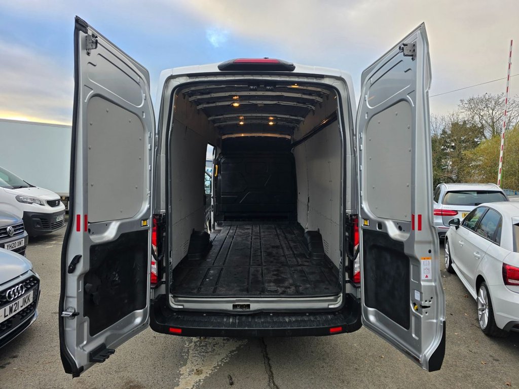 Used Ford Transit 2020 for sale - 76634983: Photo 38