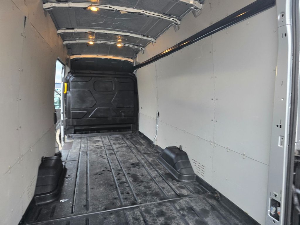 Used Ford Transit 2020 for sale - 76634983: Photo 41