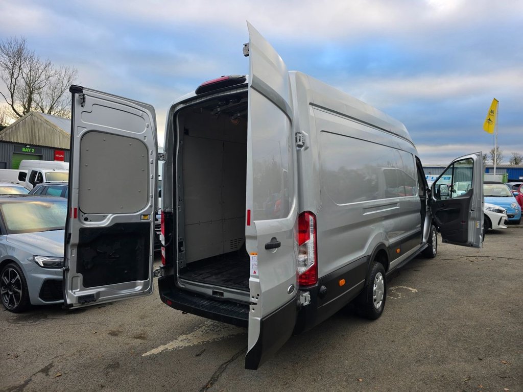 Used Ford Transit 2020 for sale - 76634983: Photo 48