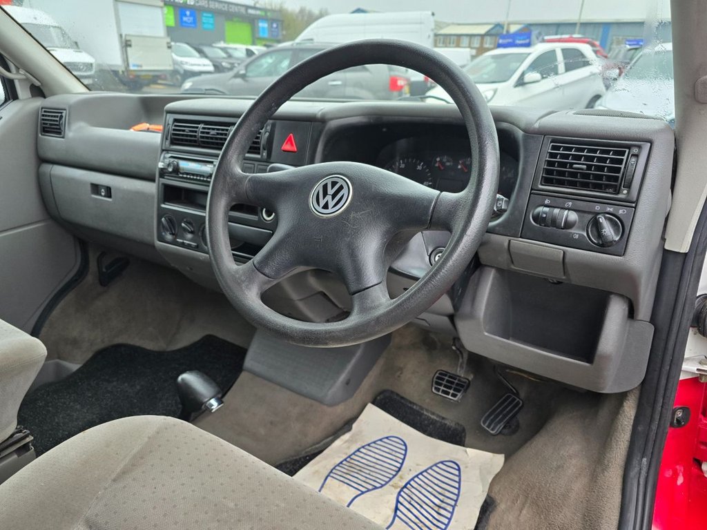 Used Volkswagen Caravelle 2000 for sale - 76634851: Photo 19