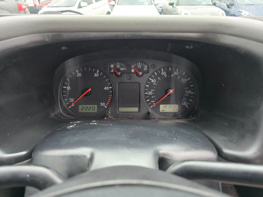 Used Volkswagen Caravelle 2000 for sale - 76634851: Photo 21