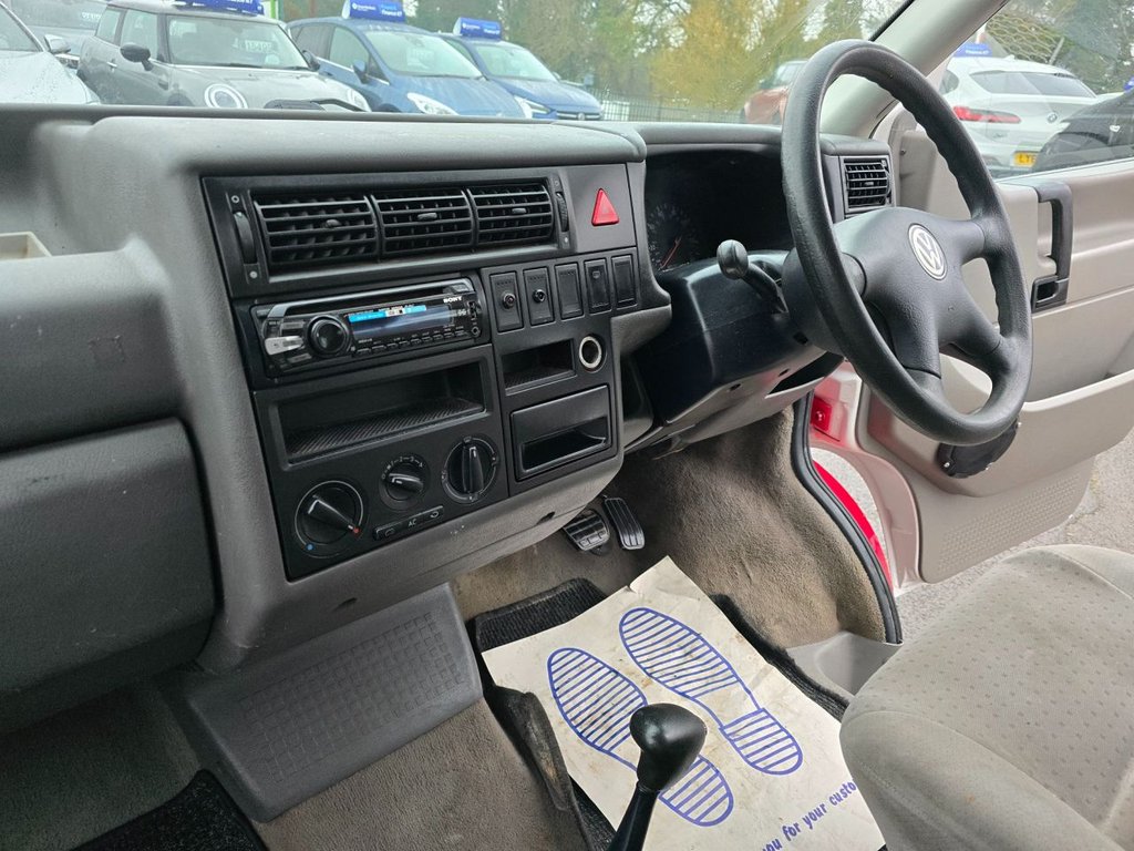 Used Volkswagen Caravelle 2000 for sale - 76634851: Photo 30