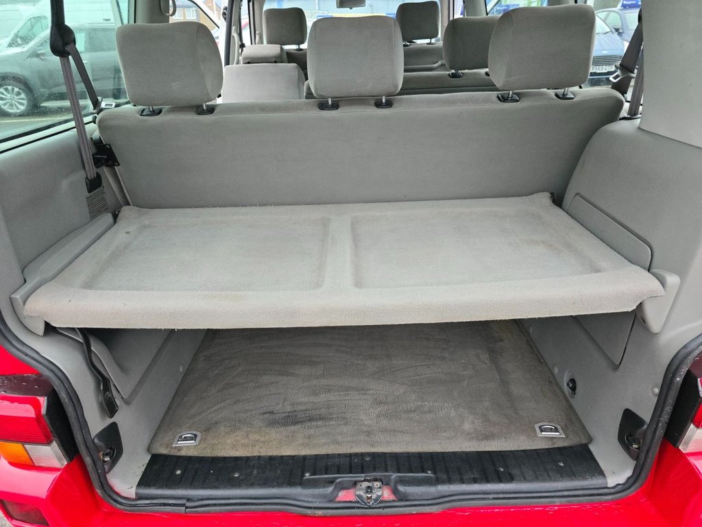 Used Volkswagen Caravelle 2000 for sale - 76634851: Photo 41