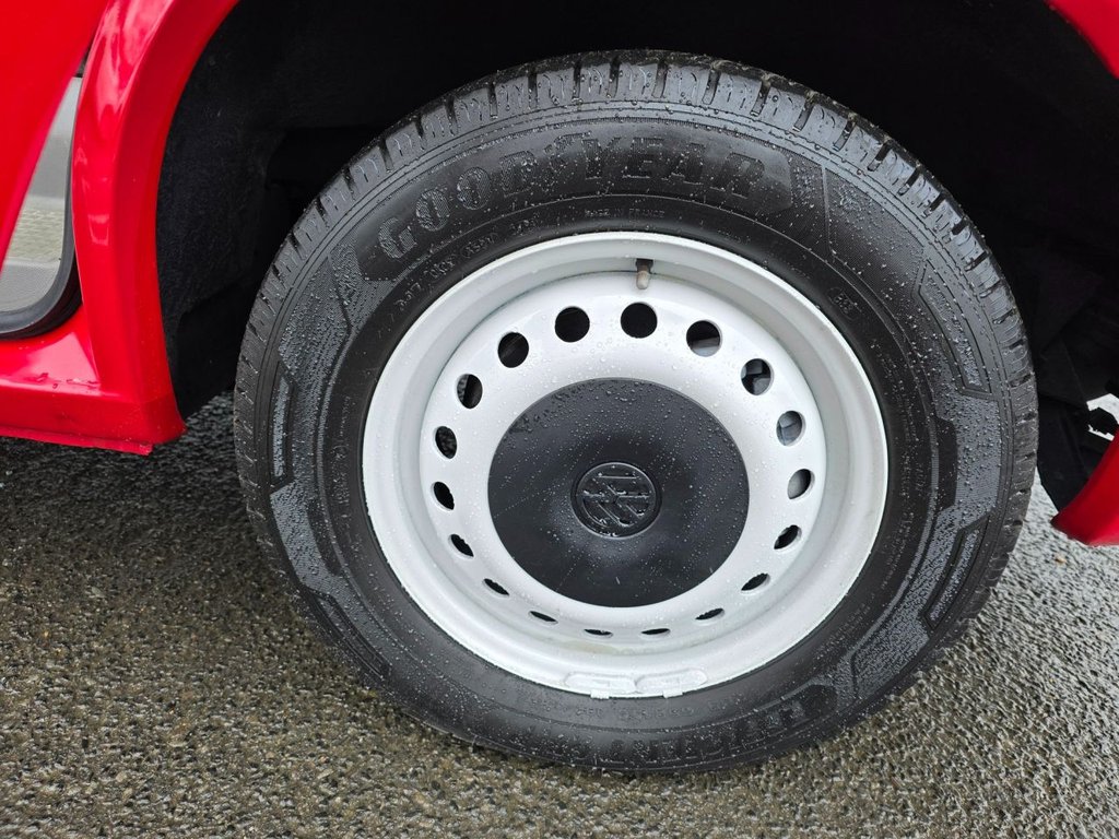 Used Volkswagen Caravelle 2000 for sale - 76634851: Photo 47