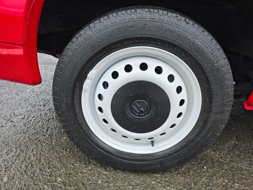 Used Volkswagen Caravelle 2000 for sale - 76634851: Photo 50