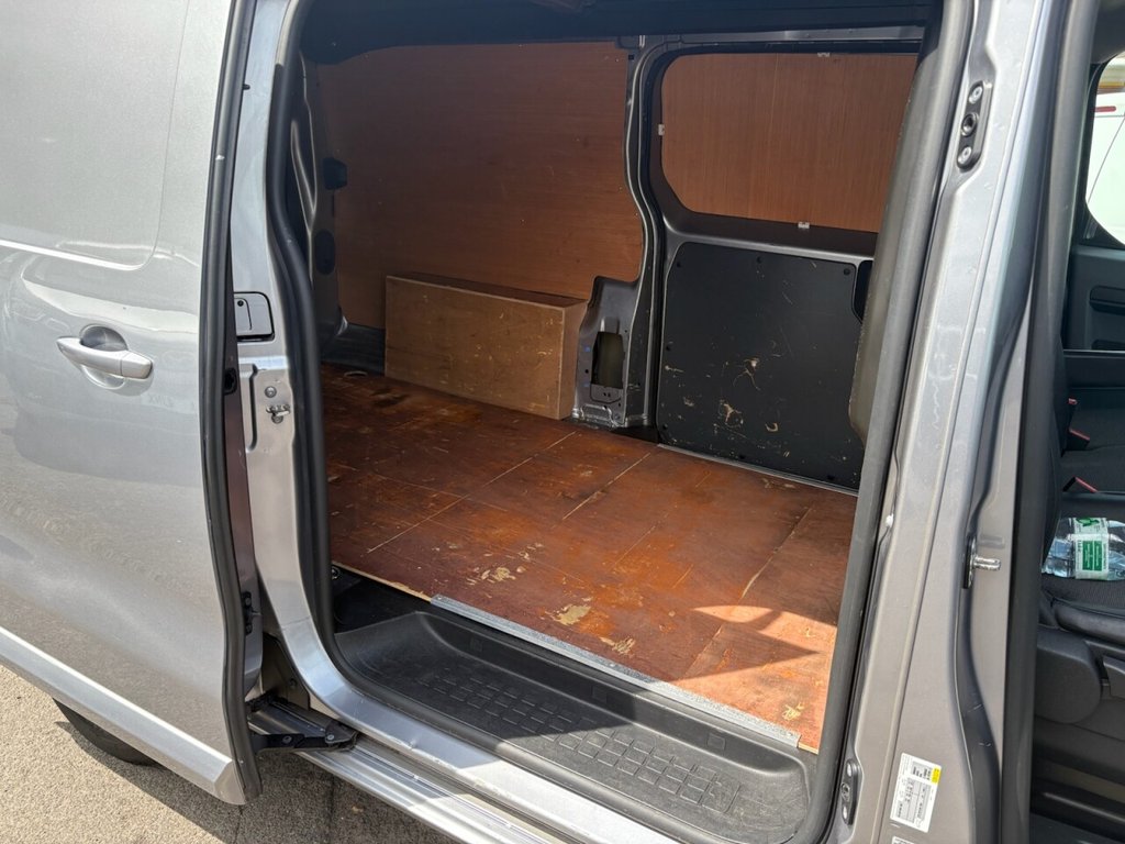 Used Vauxhall Vivaro 2020 for sale - 76634949: Photo 26