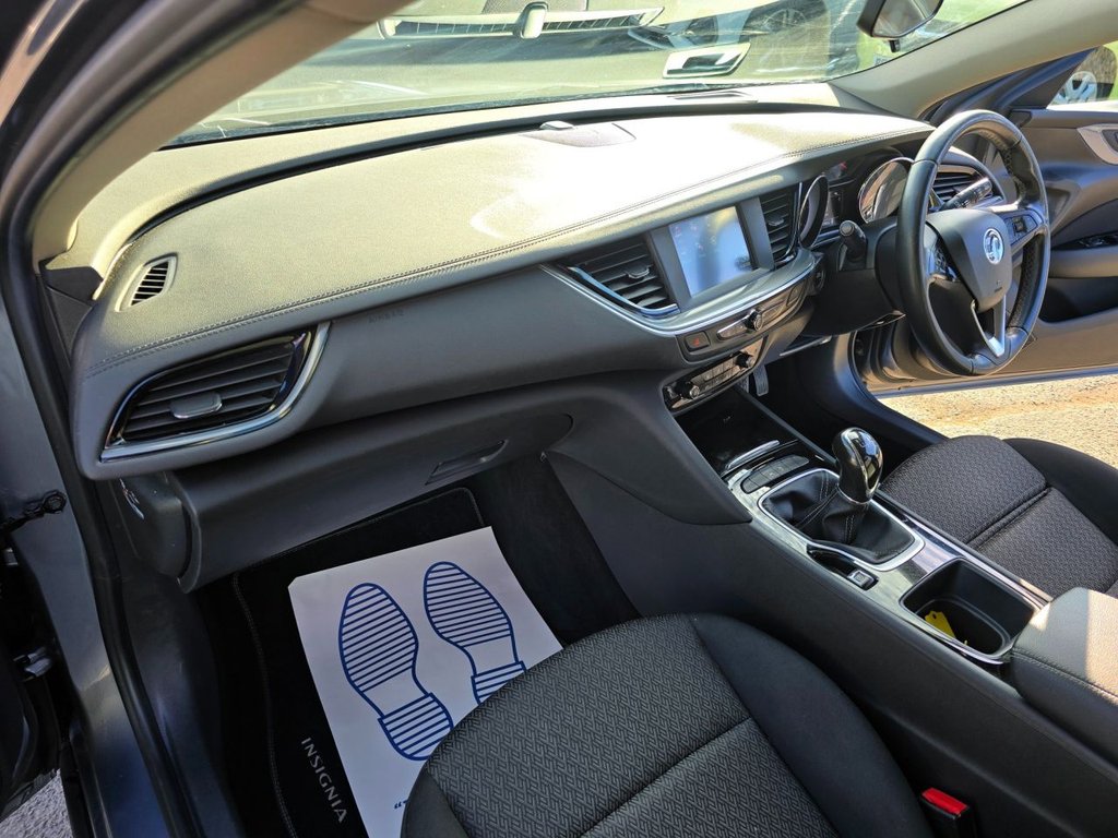 Used Vauxhall Insignia 2018 for sale - 76634905: Photo 28