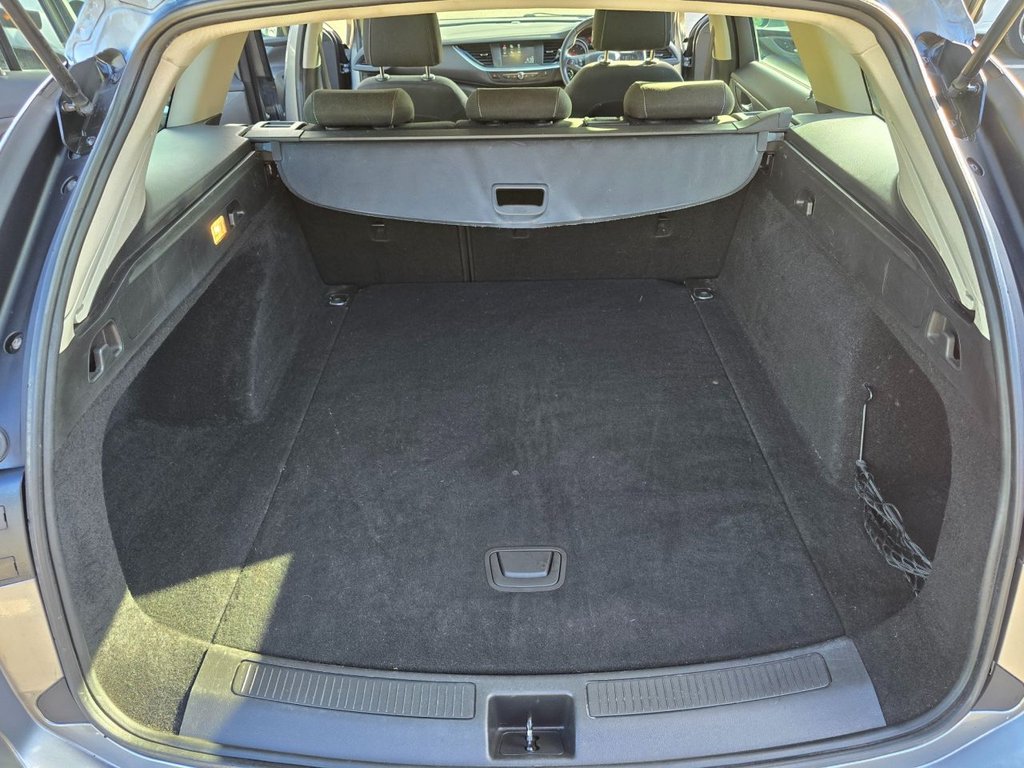 Used Vauxhall Insignia 2018 for sale - 76634905: Photo 42