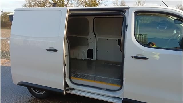 Used Peugeot Expert 2021 for sale - 77250733: Photo 18