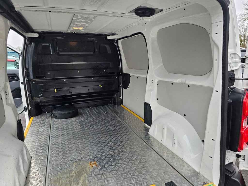 Used Peugeot e-Expert 2021 for sale - 77250733: Photo 41