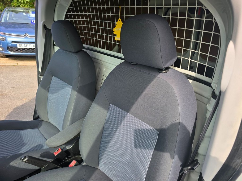 Used Peugeot Bipper 2015 for sale - 76634902: Photo 31