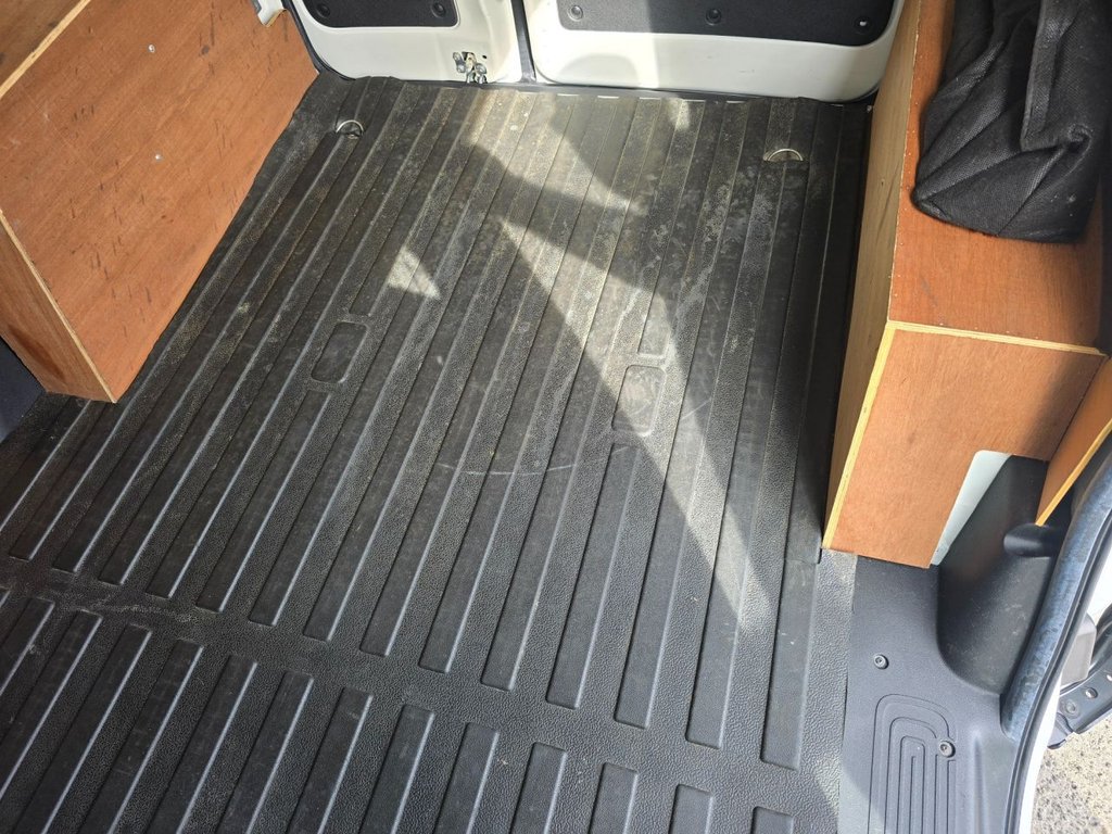 Used Peugeot Bipper 2015 for sale - 76634902: Photo 38